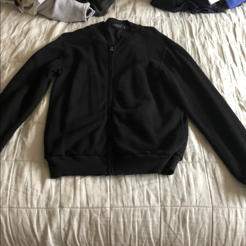 Velvet by Graham & Spencer sweatshirt